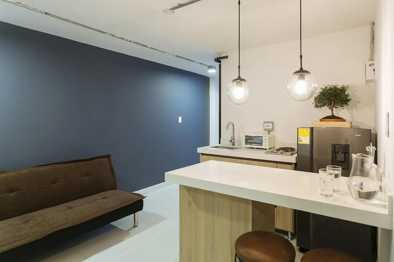 Apartamento Lleras Verde Azul 2.0 Apartment Medellin 0*,
