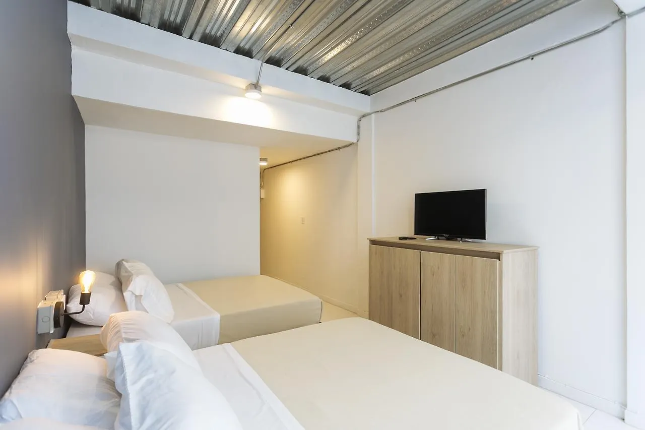Apartamento Lleras Verde Azul 2.0 Apartment Medellin 0*,
